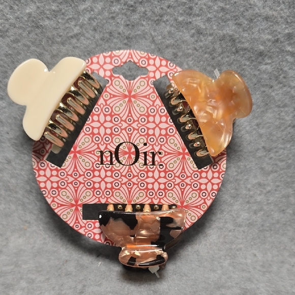 nOir Jewelry Cream and Tan Hair Claw Set - Picture 1 of 2